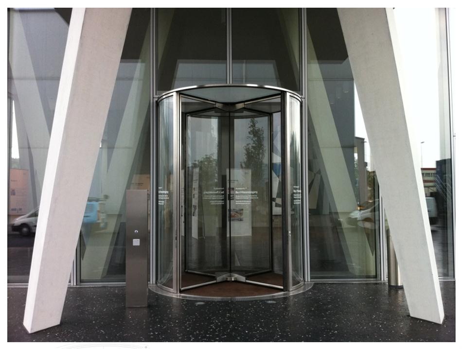 “水晶旋轉(zhuǎn)門”讓建筑、裝飾設(shè)計師更加自如！(圖2)